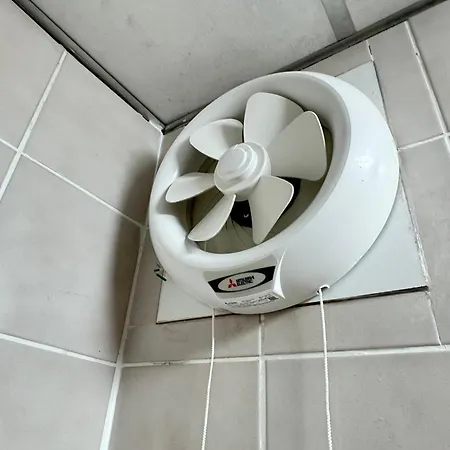 View Sea看海观景公寓 机场巴士站隔壁 出门双条车到芭提雅海滩、步行街和各㬌点 *