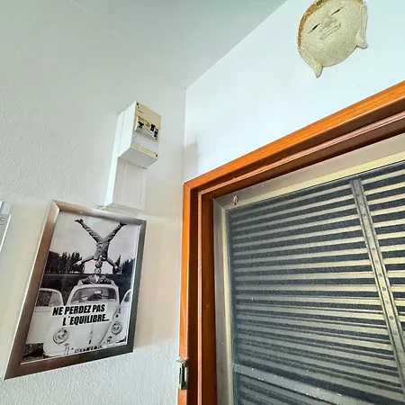 Apartment View Sea看海观景公寓 机场巴士站隔壁 出门双条车到芭提雅海滩、步行街和各㬌点