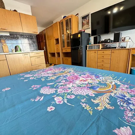 View Sea看海观景公寓 机场巴士站隔壁 出门双条车到芭提雅海滩、步行街和各㬌点 * Pattaya