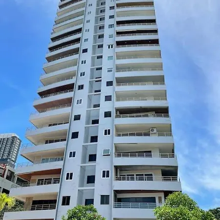Moderne Og Delikat Pa Stranden I Jomtien Apartment *