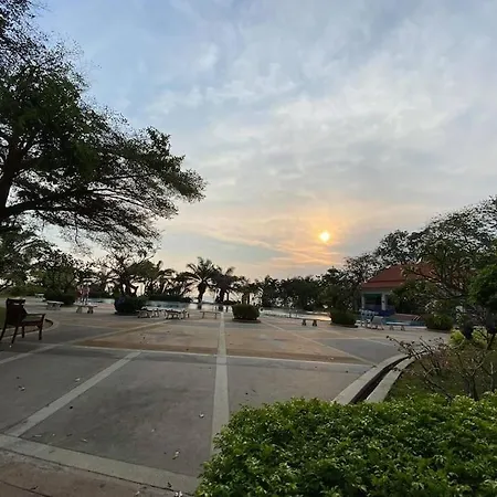 Apartment Moderne Og Delikat Pa Stranden I Jomtien Pattaya