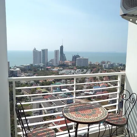 Near Wongamat Beach 1709 Apartment *