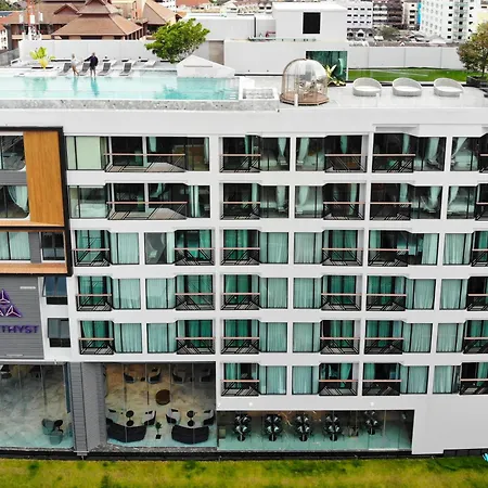Amethyst Hotel 4*