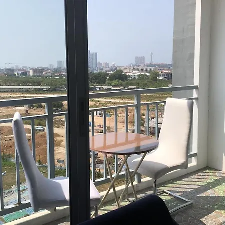 Unicca 808 Apartment *