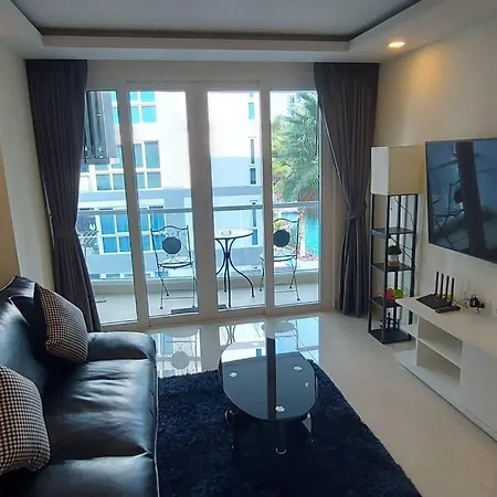 Grand Avenue Pattaya, Luxury Condo, 50sqm, Pool View อพาร์ทเม้น Pattaya
