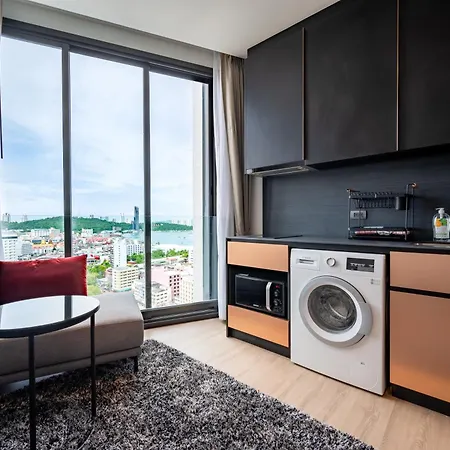 Edge Apartment Pattaya