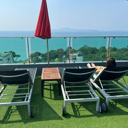 Apartment Pratamnak Luxury Condo, Golf, Ocean View *