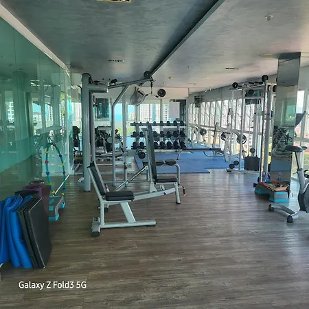 Pratamnak Luxury Condo, Golf, Ocean View Apartment Pattaya