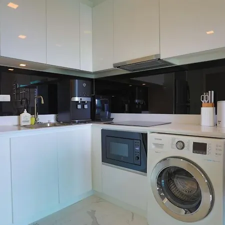 Pratamnak Luxury Condo, Golf, Ocean View Apartment *