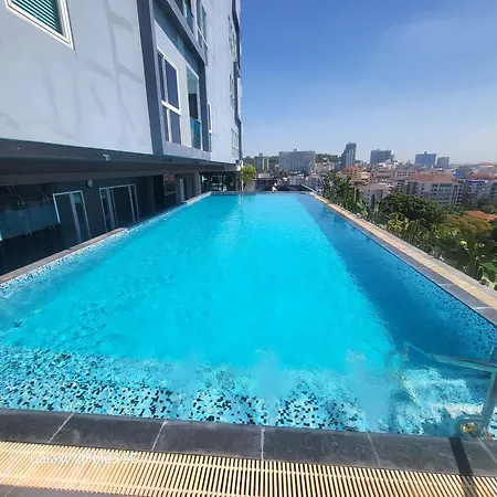 Apartment Pratamnak Luxury Condo, Golf, Ocean View Pattaya