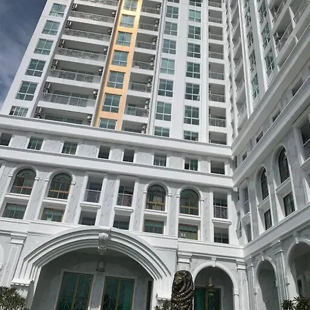 The Empire Towner Pattaya。 帝国大厦 Apartment *