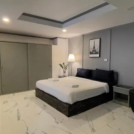 Del Max Pattaya