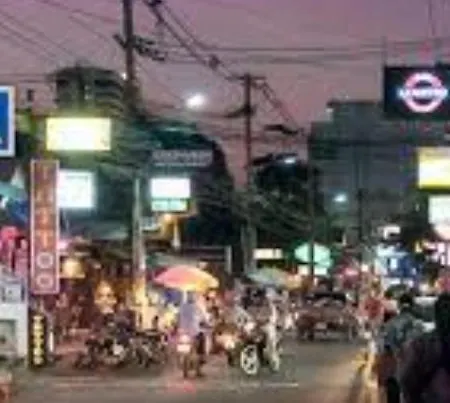 Luxury Semi-2bed Pool Near & Walking Street! * Pattaya