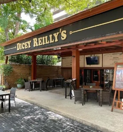 Luxury Semi-2bed Pool Near & Walking Street! *