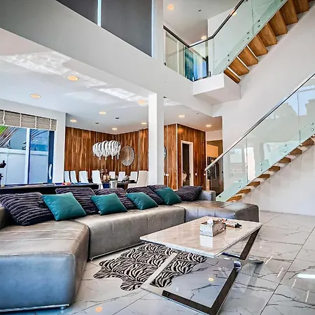 Villa Ms.holodays *