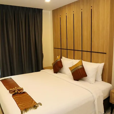 Crystal Palace Luxury Hotel Pattaya