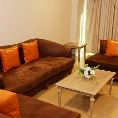 Crystal Palace Luxury Hotel 5*