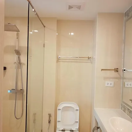 City Garden Olympus Condominium By Nook Pattaya