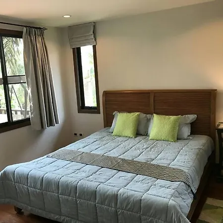 Deluxe Pool Close To And Walking Street! Villa Pattaya