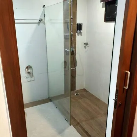 Deluxe Pool Close To And Walking Street! Villa *