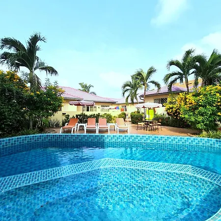 อพาร์ทเม้น Butterfly Garden Boutique Residences A Luxury Oasis & Lifestyle Destination By Neang The Amenities Want At An Affordable Price Ex Large 1-3 Bedroom Free Wifi Rain Shower Bath Staff 24-7 *