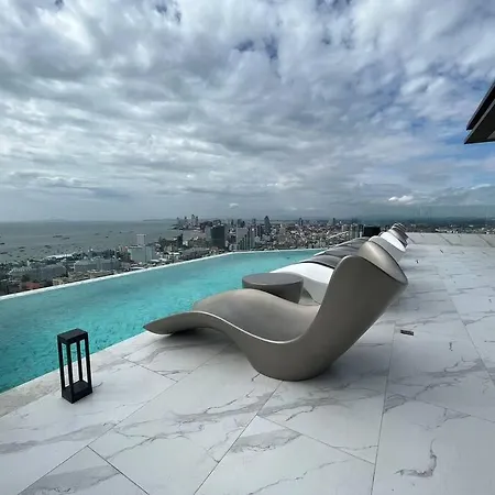 秘狗公寓arcadia Millennium Tower * Pattaya