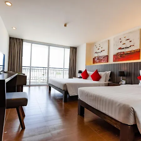 J 4* Pattaya