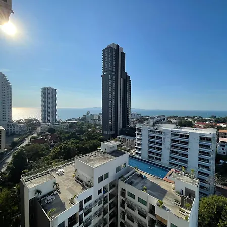 Furnished Near The Apartment Pattaya