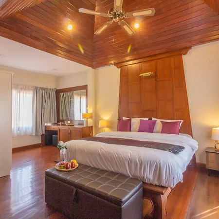 3Br Bali Style Privatepool Villa Near Main Road Large Pool Villa Pattaya