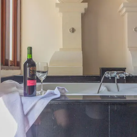 3Br Bali Style Privatepool Villa Near Main Road Large Pool Villa Pattaya