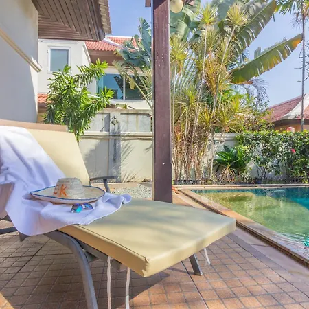 Villa 3Br Bali Style Privatepool Villa Near Main Road Large Pool Pattaya