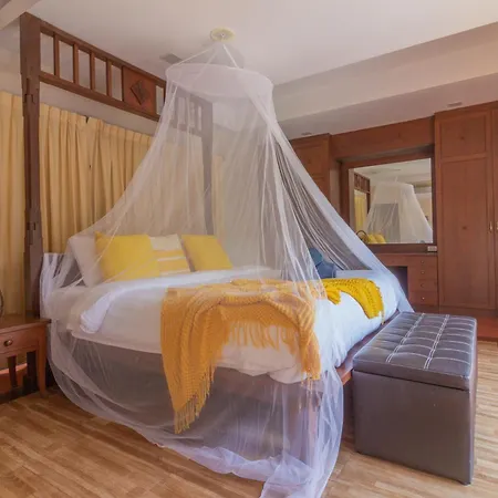 3Br Bali Style Privatepool Villa Near Main Road Large Pool Villa Pattaya