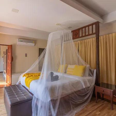 Villa 3Br Bali Style Privatepool Villa Near Main Road Large Pool Pattaya