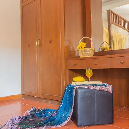 3br Bali Style Privatepool Near Main Road Large Pool วิลล่า