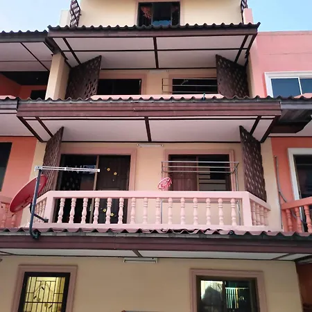 Apartment Sea Hill Phatamnak *