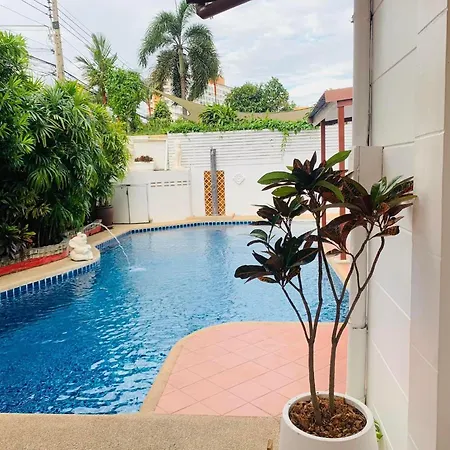 วิลล่า Pool Villa39a 300 Mater To Gate Exit Pattaya