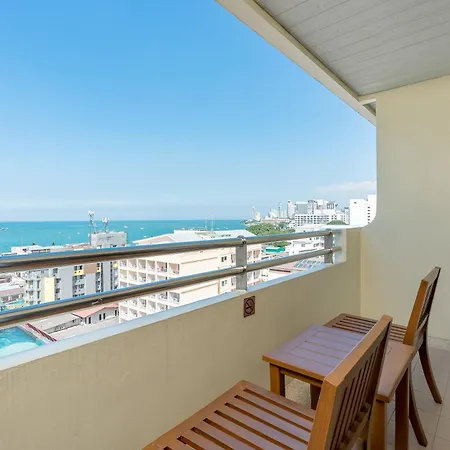 Hotel Sunshine & Residences 3*