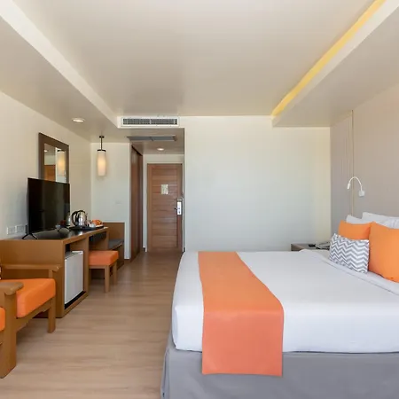Sunshine & Residences Hotel 3*