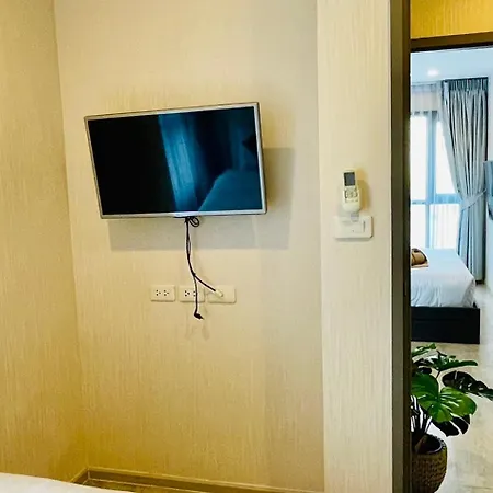 อพาร์ทเม้น The Base 2 Bed 2 Bath By Numam Pattaya
