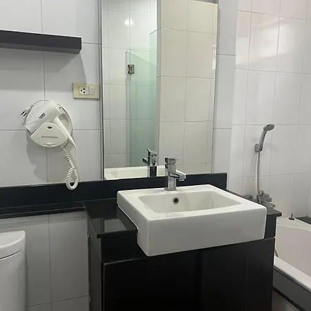 Baronial 3 Bedrooms Pool Pattaya