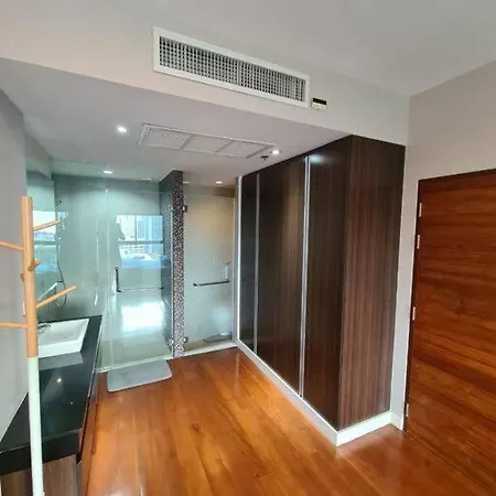 The Axis By Rog Group Apartment Pattaya