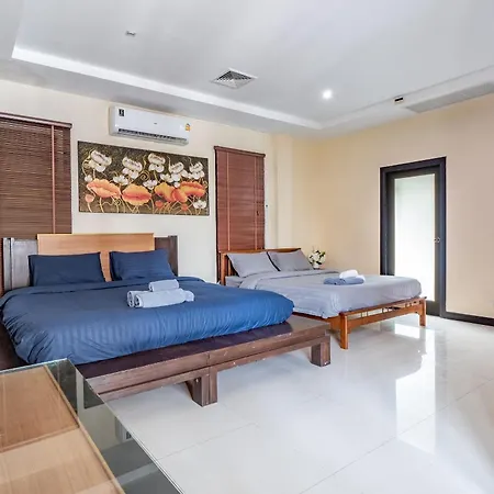 Chang's Poolside Villa: Beachside Retreat In Ba Ti Ja * Pattaya