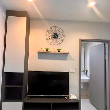 The Base 975 By Numam Apartment Pattaya