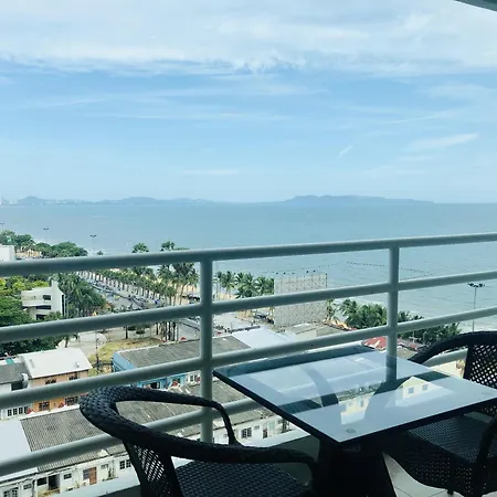 Viewtalay Beachfront By Nd อพาร์ทเม้น Pattaya