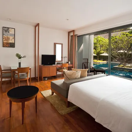 Hotel Woodlands