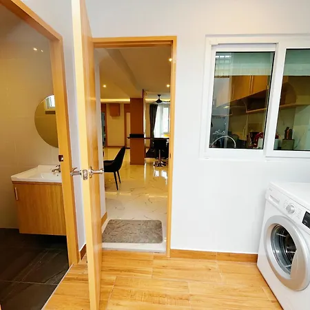 Aqua - Pool - Kitchen - Bbq - Smart Tv