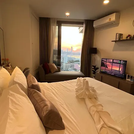 อพาร์ทเม้น The Edge Pattaya