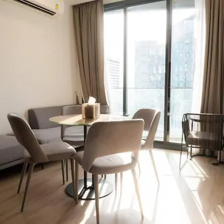 Apartment Edge Central 2 Bedroom Sea View *