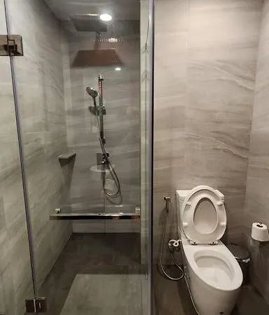 Edge Central 2 Bedroom Sea View * Pattaya