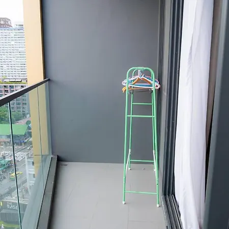 Apartment Edge Central 2 Bedroom Sea View *